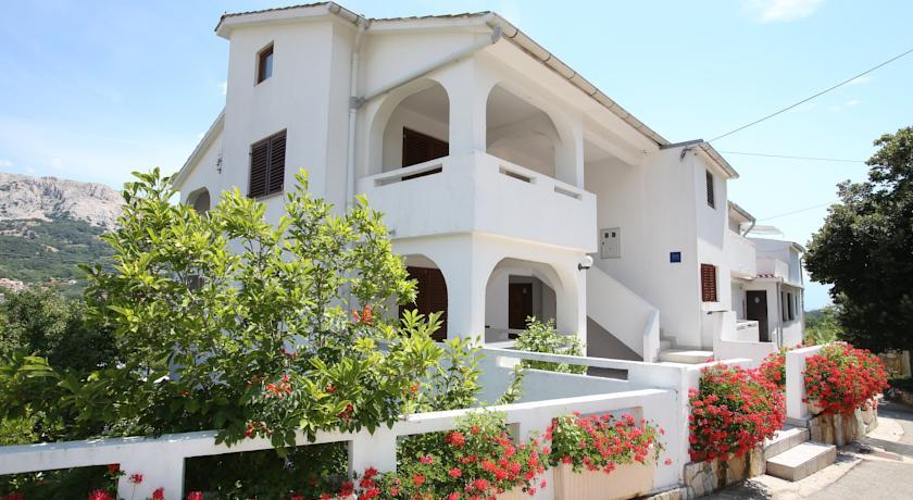 Апартаменты Apartments Ijuranic