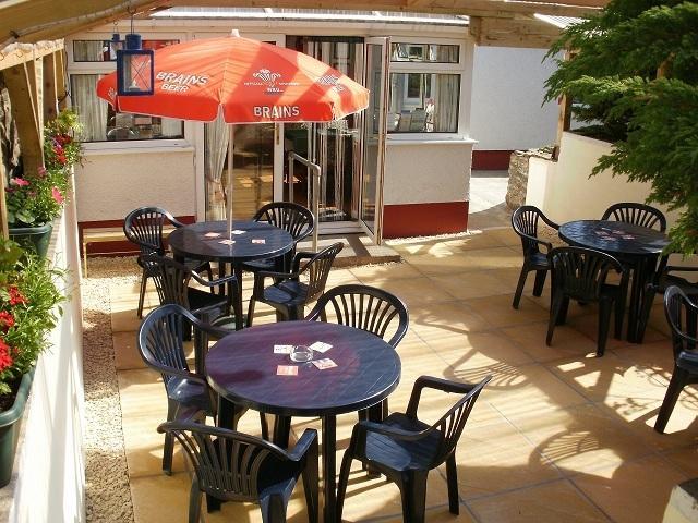 Гостевой дом Glasfryn Guest House