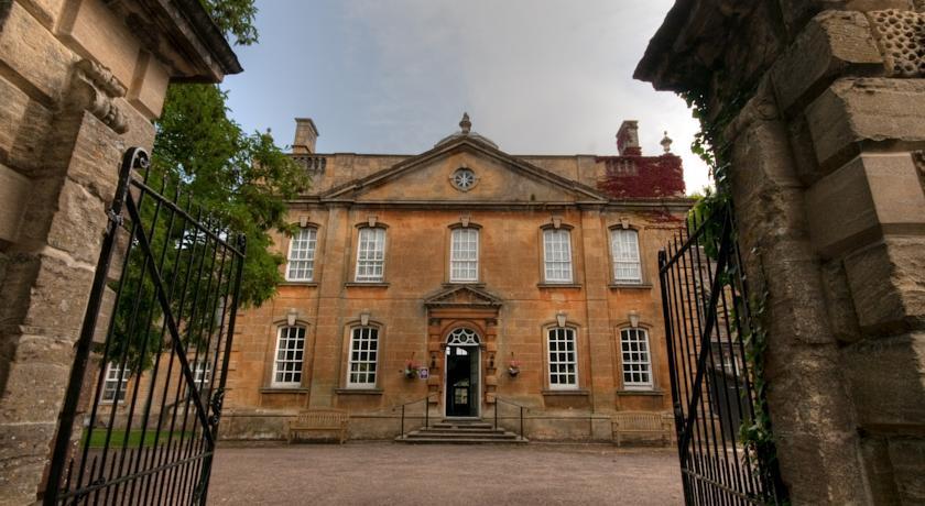 Отель Harrington House