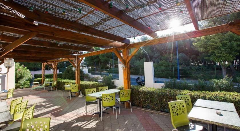 Отель Ibis Sete Balaruc Les Bains