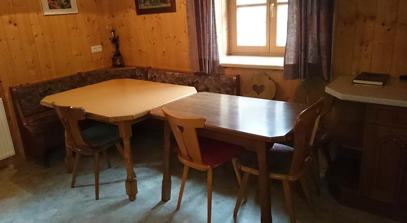 Апартаменты Ferienhaus Schmiedhof