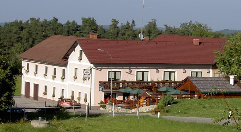 Отель Gasthof Einfalt