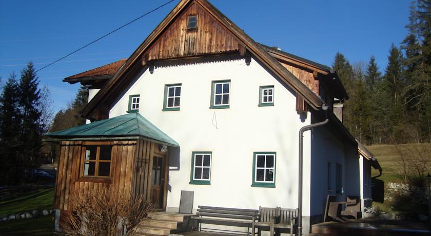 Апартаменты Ferienhaus Waldbankerl