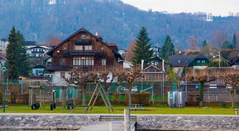 Отель Schweizerhof am See