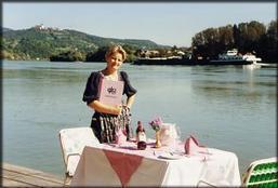Отель Fischwirtshaus Landmotel "Die Donaurast"
