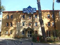Отель P'tit Dej-Hôtel Parc Azur