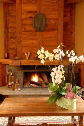 Отель Hotel De Champoluc