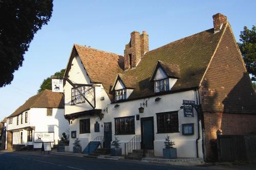 Отель Dog Inn At Wingham