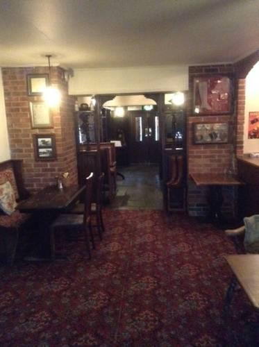 Отель The Fox Inn