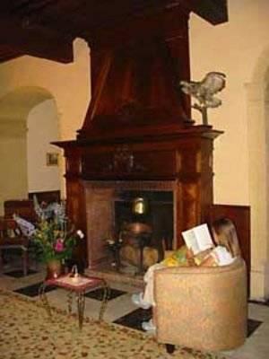 Отель Chateau De La Muzelle