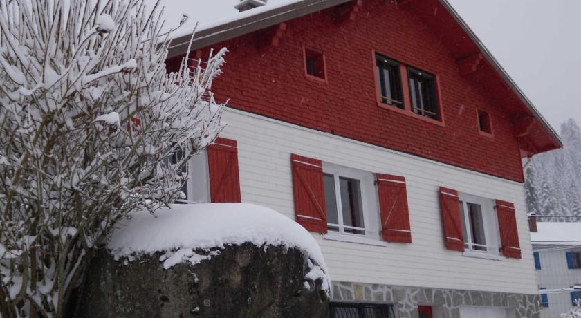 Отель Chalet Les Sorbiers