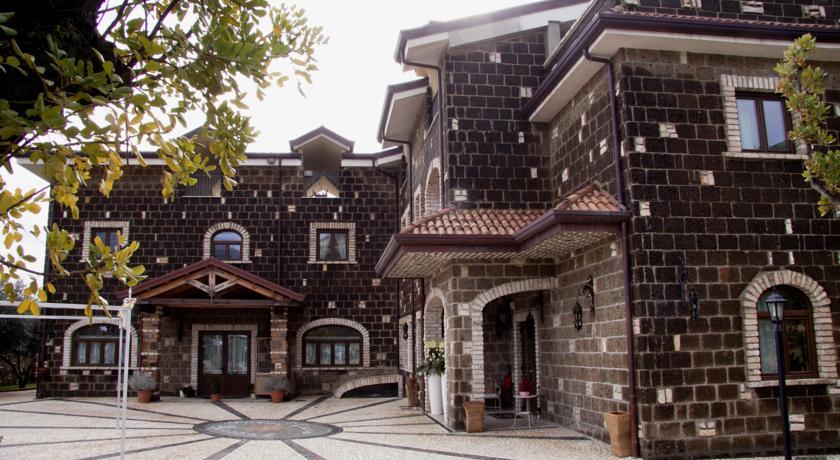 Отель GaiaChiara Resort