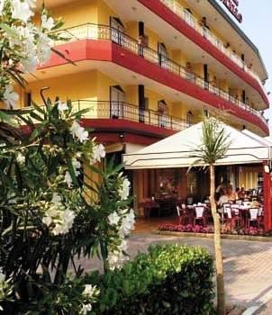 Отель Hotel Corallo