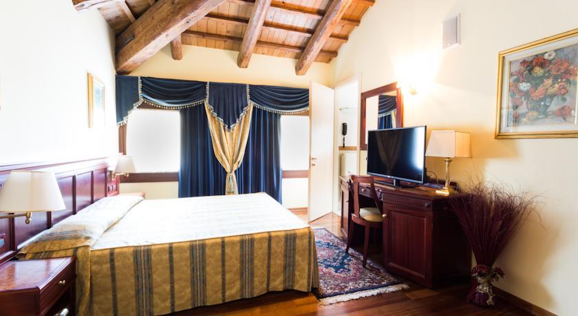Отель Park Hotel Villa Vicini