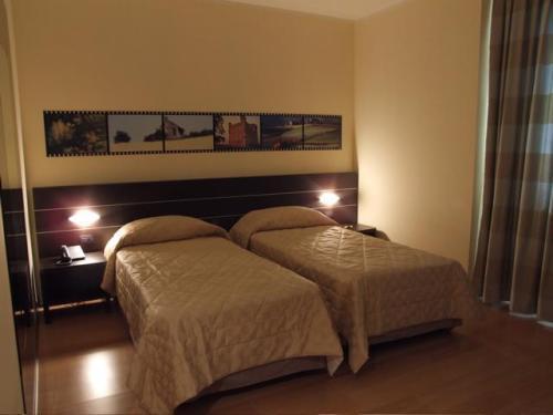 Отель Castahotel