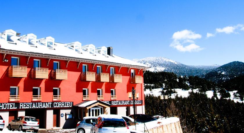 Отель Hotel Corrieu
