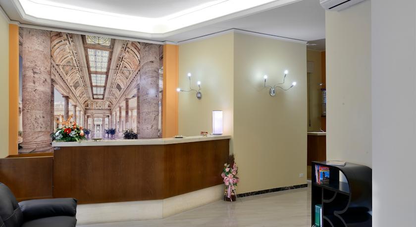 Отель SmArt Hotel Bartolini