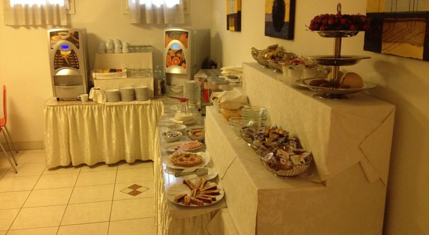 Отель Hotel Alle Torri