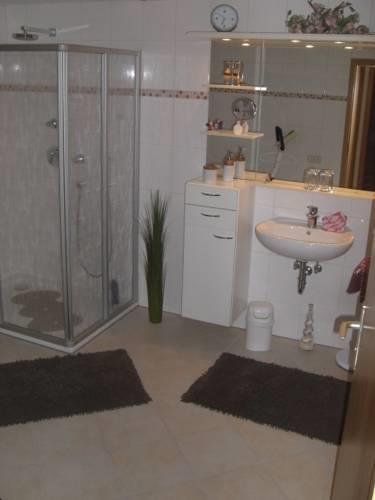 Апартаменты 4 Sterne Haus Tina