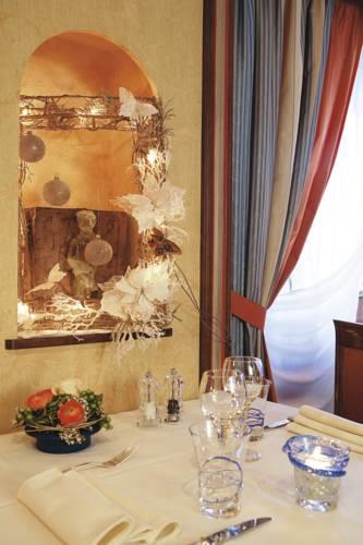 Отель Hôtel Restaurant de l'Agneau