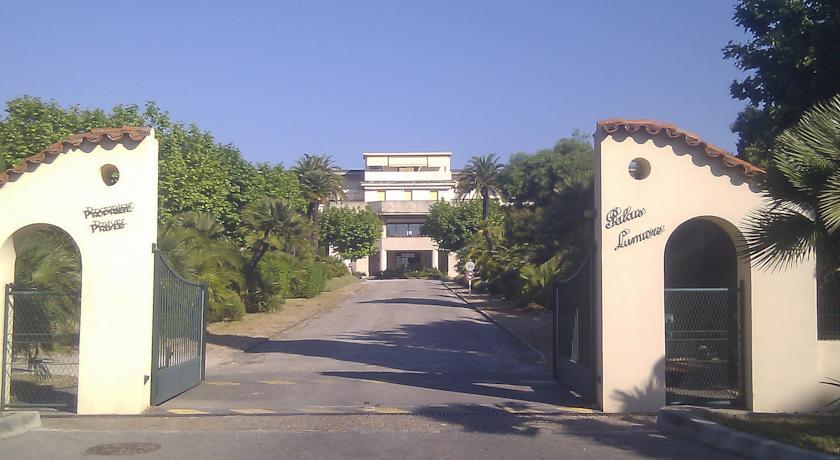 Апартаменты Palais Lumière II