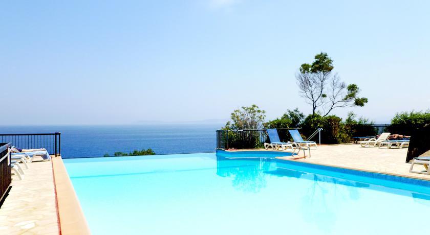 Апартаменты Domaine de la Pinede