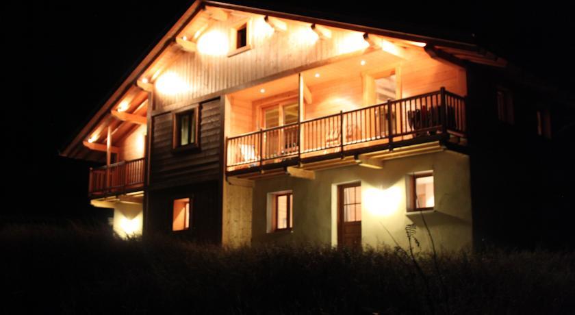 Отель Chalet Evasion
