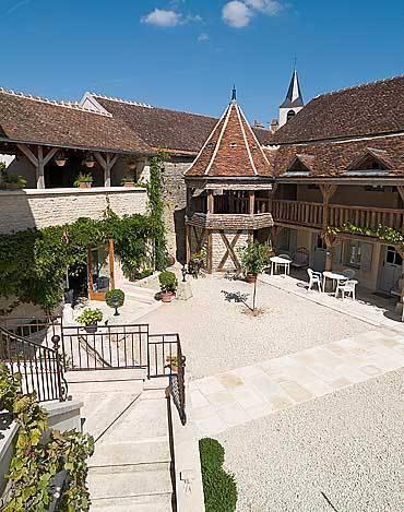 Отель Hôtel De La Beursaudiere