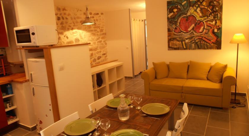 Апартаменты Appartement de charme du Grand Couvent