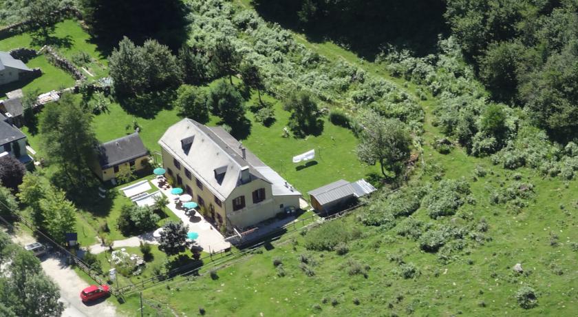 Отель Auberge des Cascades