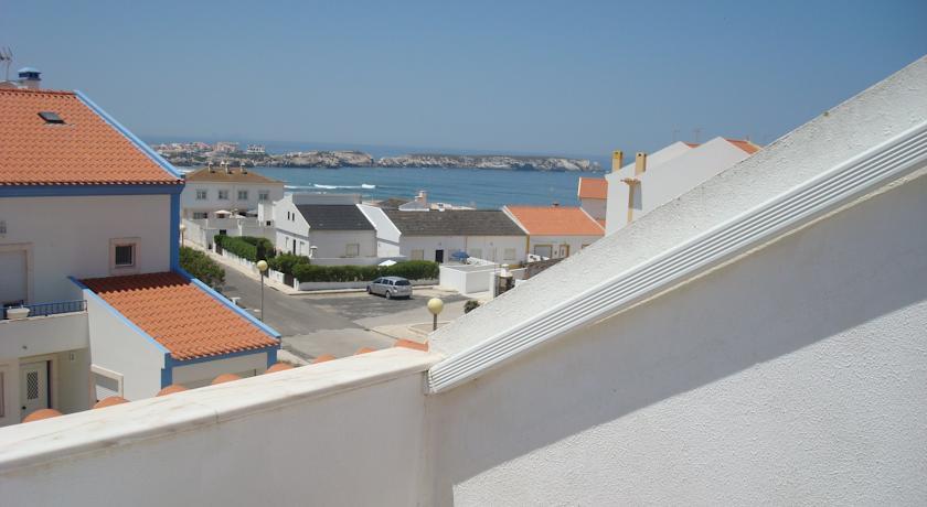 Хостел Baleal GuestHouse