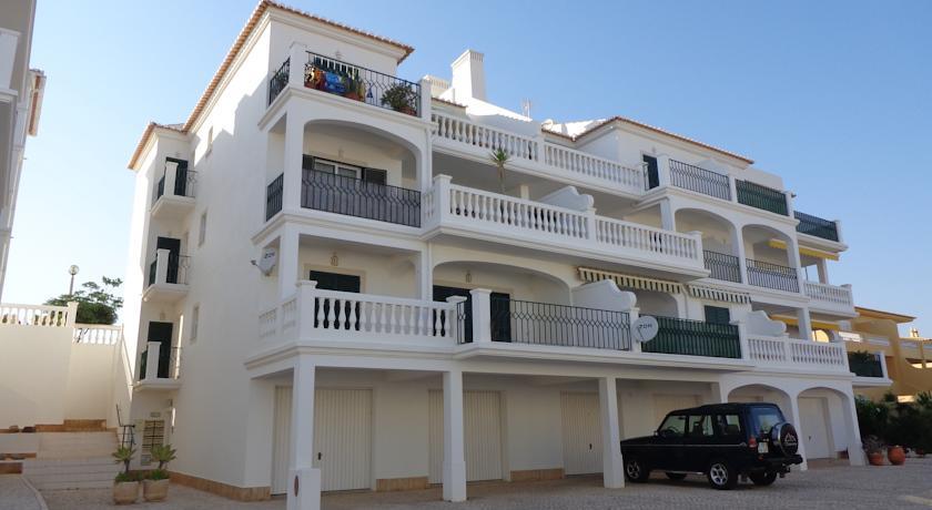 Apartamento Meia Praia