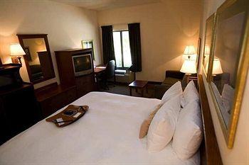 Отель Hampton Inn Lafayette