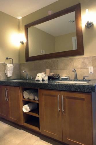 Отель Ocean Club At Biloxi Luxury Condominiums