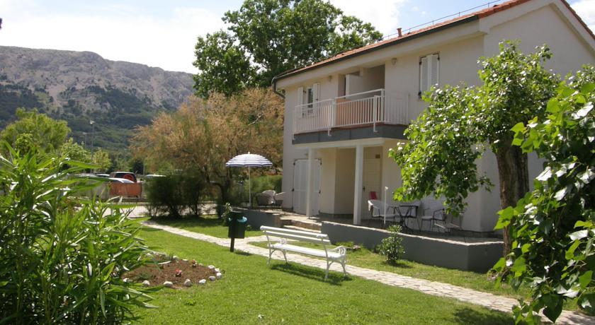 Апартаменты Villa Corinthia