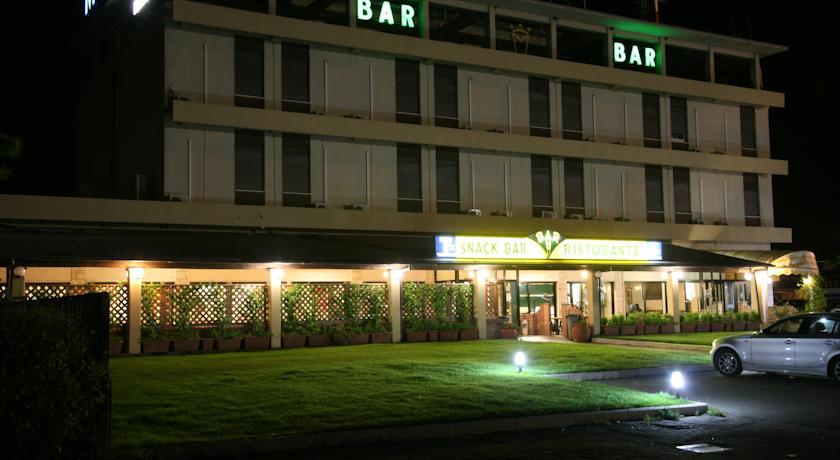 Отель Hotel Magic