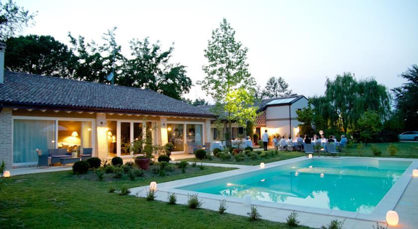 Мини-отель A Casa Di Delia B&B Charming House