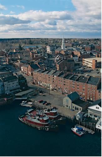 Отель Fairfield Inn Portsmouth Seacoast