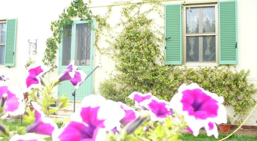 Гостевой дом Antico Casale Santa Flora