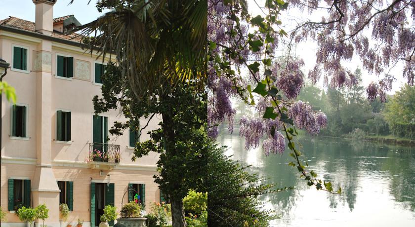 Мини-отель La Casa Sul Fiume