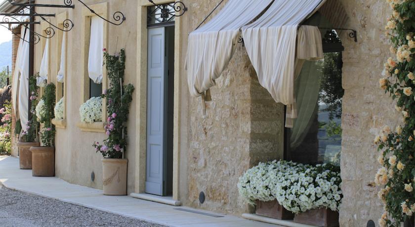 Отель Relais di Campagna I Tamasotti