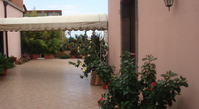 Отель Agriturismo La Grevillea