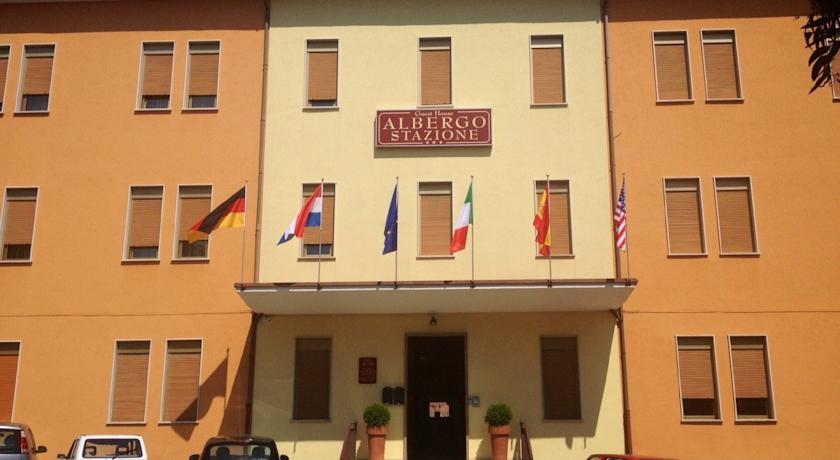 Отель Albergo Stazione