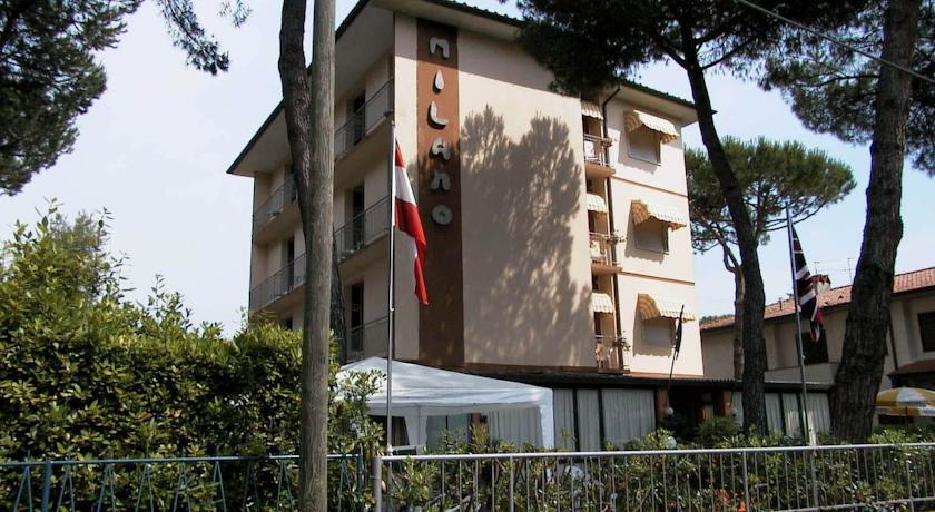 Отель Hotel Milano