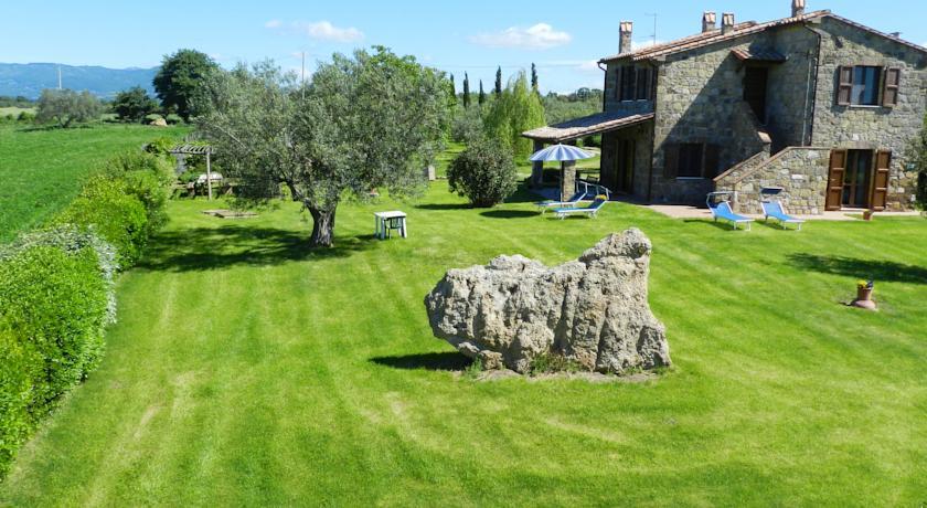 Отель Agriturismo Le Sorgenti