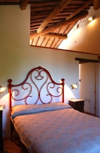 Отель Agriturismo Il Pausillo