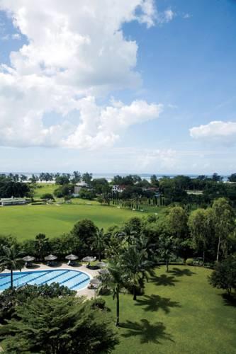 Отель Dar es Salaam Serena Hotel