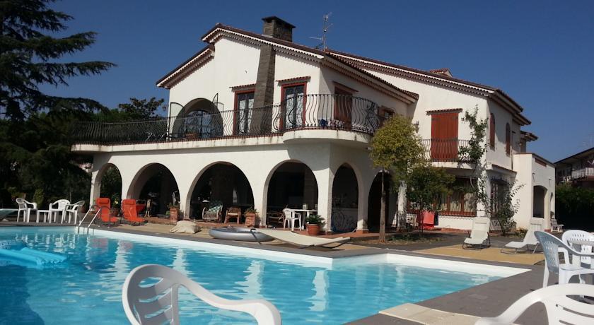 Апартаменты Villa MarEtna