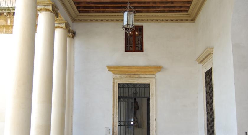 Апартаменты Palazzo Valmarana Braga