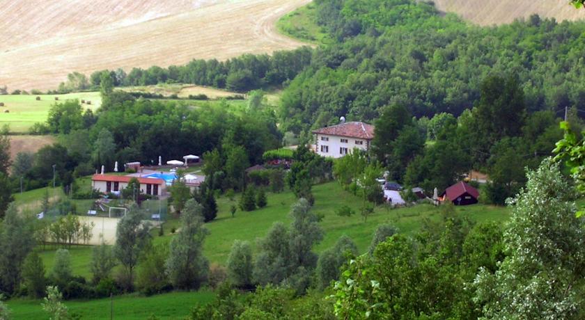 Отель Albergo Pian del Bosco